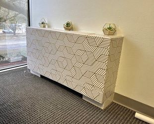Gold and White Geometric Peel and Stick Hexagon Removable Self Adhesive Wallpaper 17.7”×118” 