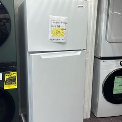 Refrigerator White 30” In New Open Box 