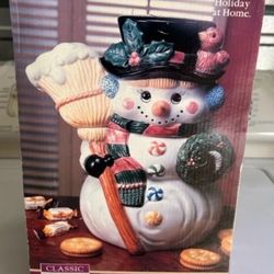 New Snowman Earthenware Cookie Jar
