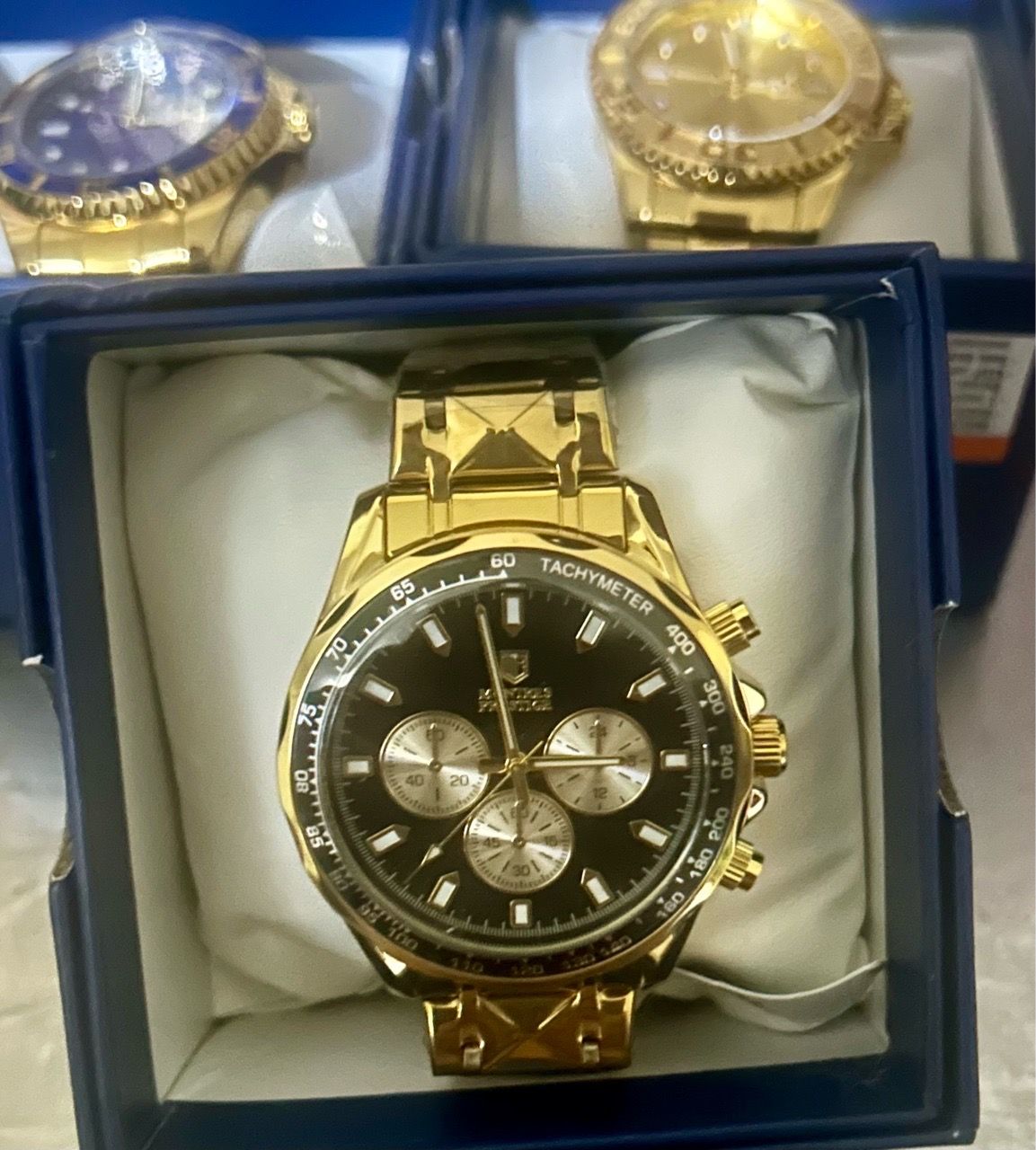 Invicta-Montres Prestige Watch for Sale in San Antonio, TX - OfferUp