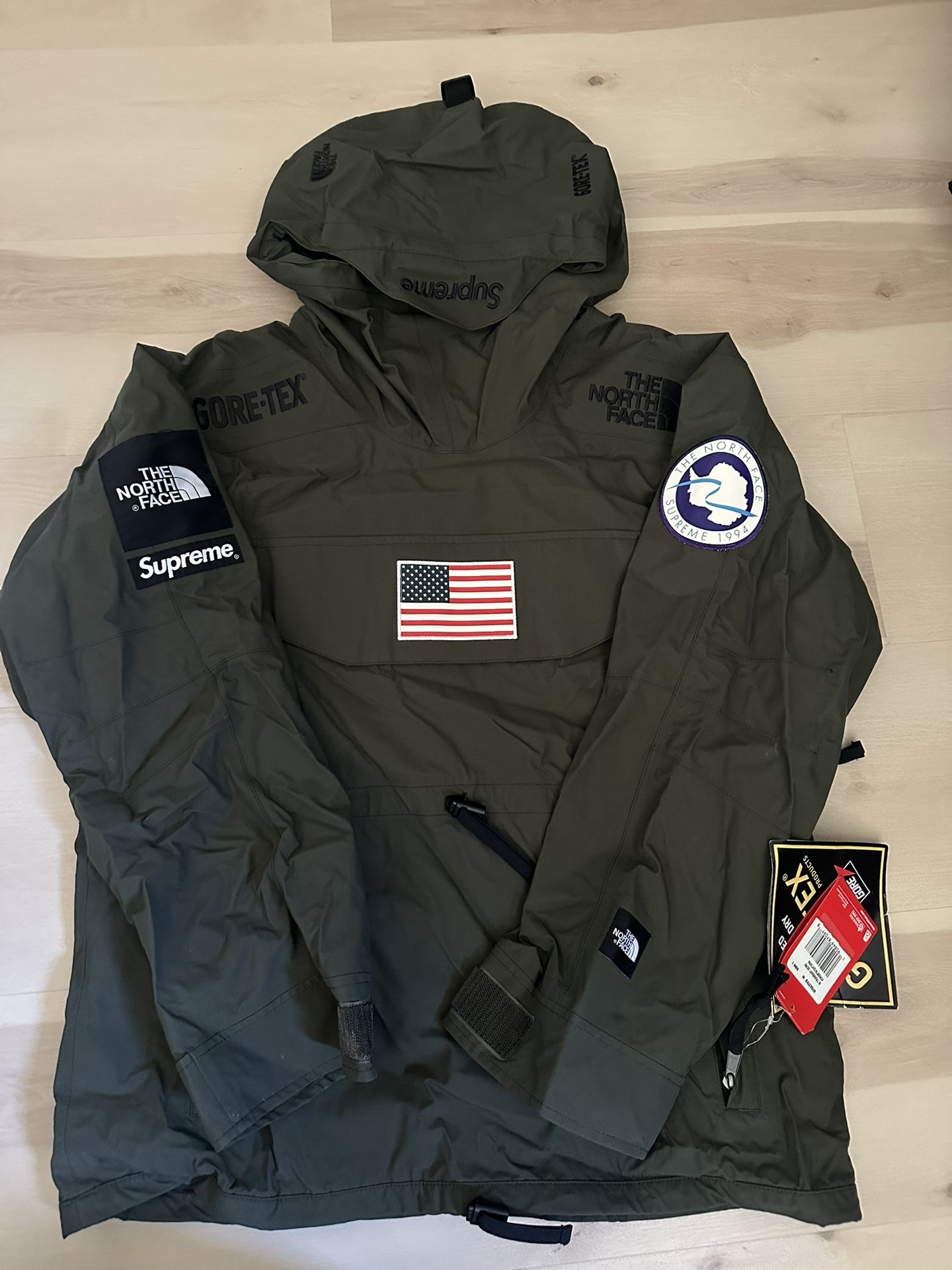 Supreme TNF Trans Antarctica Expedition Pullover Jacket Olive Size M