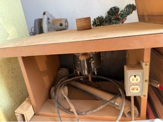 Drum sander table