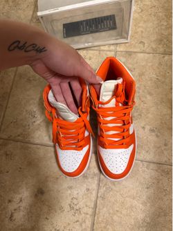 NIKE DUNKS
