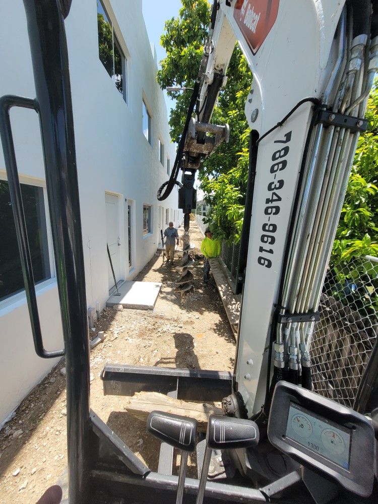 E42 Bobcat Excavator