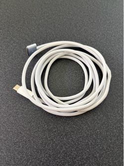 USB-C to Magsafe 3 cable (2m)