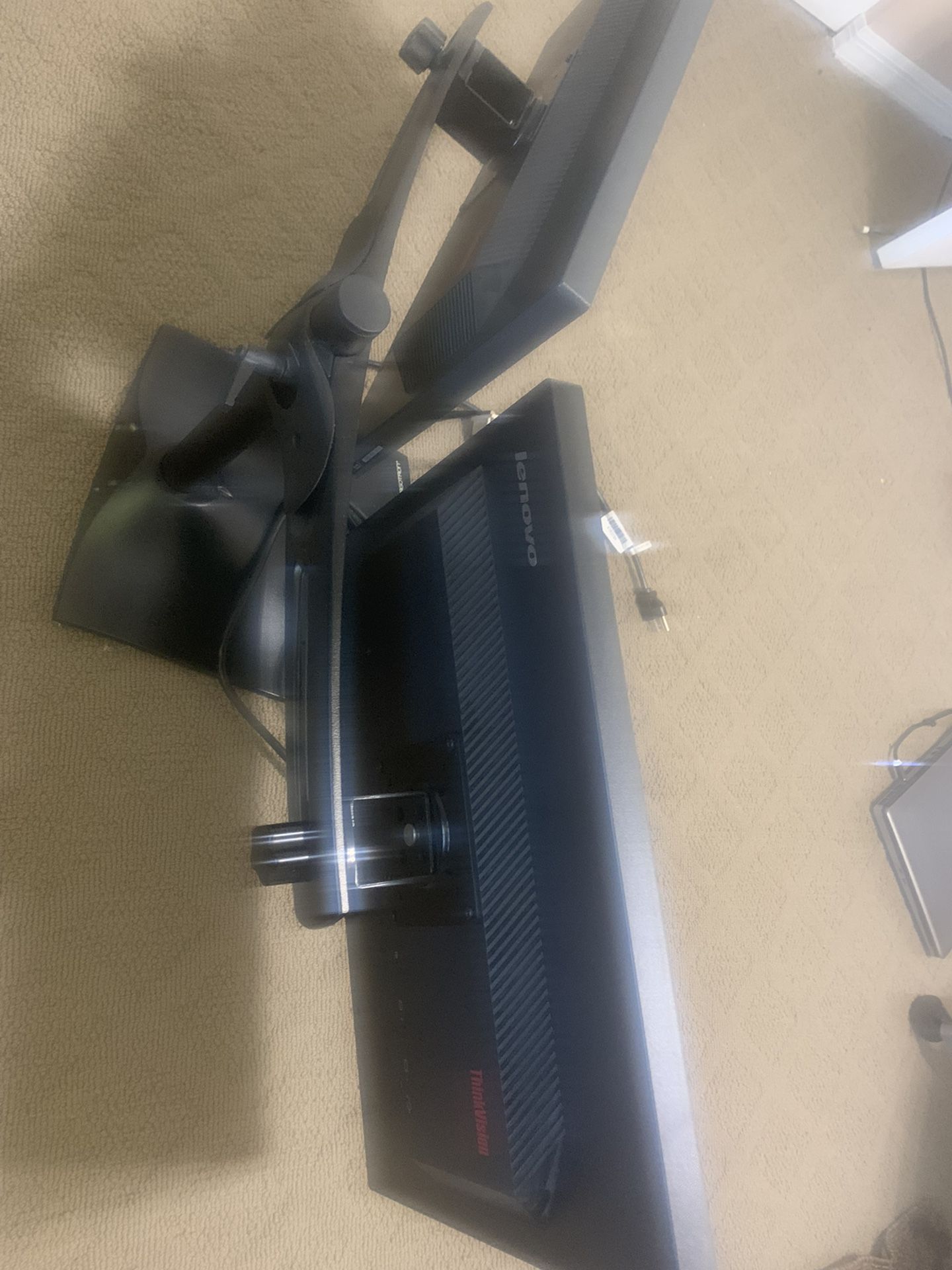 Lenovo Dual monitor With Stand