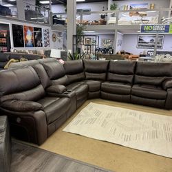 Family Circle Dark Brown 3pc Power Reclining Sectional w/ LAF Console