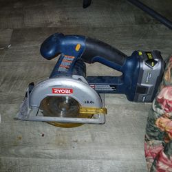 Ryobi Circular Saw With Charger And 2 Batteries 