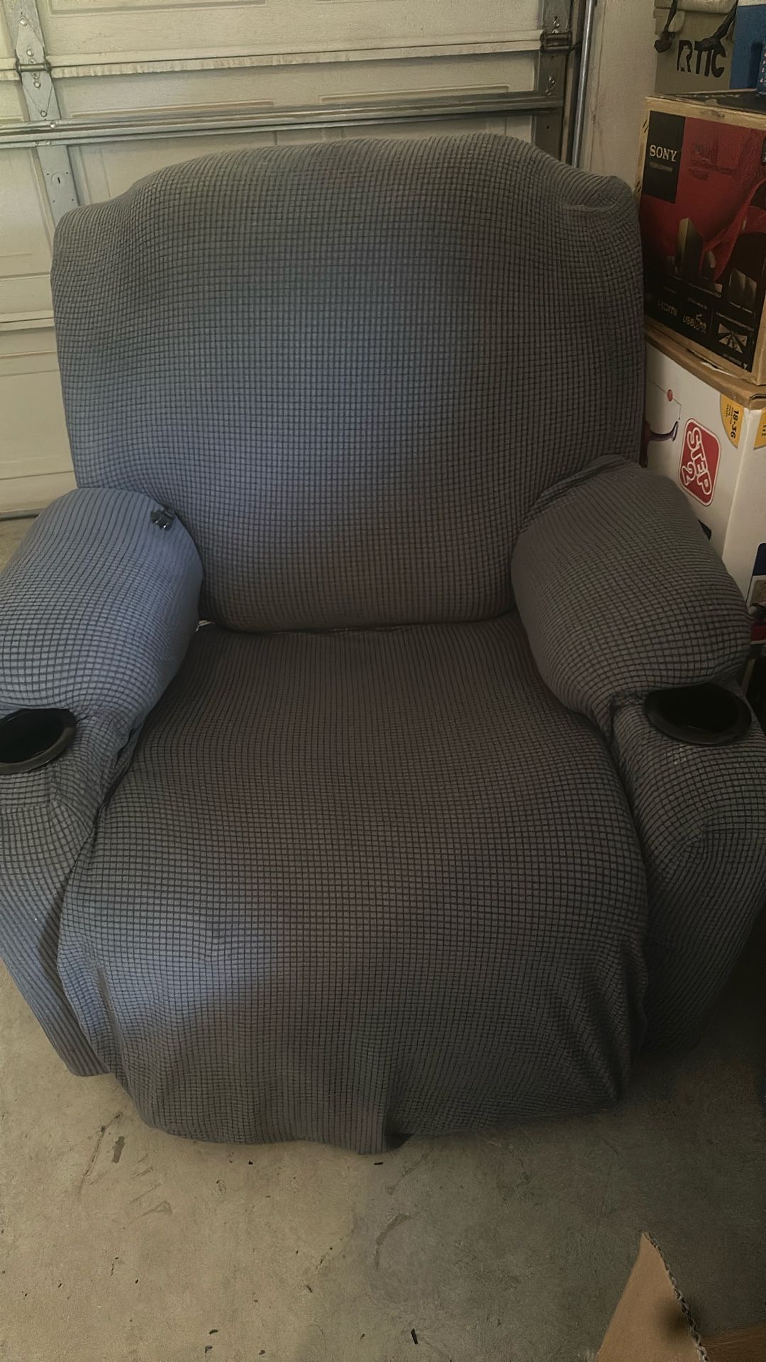 Recliner 