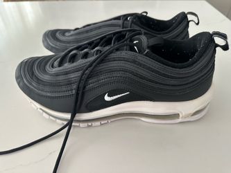 Nike men’s air max size 11