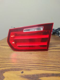 2012-2015 BMW 3 series 328i 330i 335i Right Passenger Inner Tail Light OEM Used