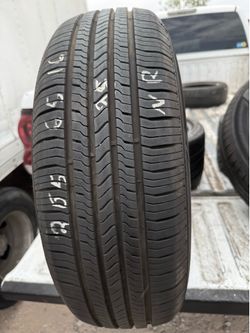 2 NEW tires 100% 205/65/16