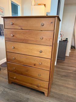 Tall Pine Wood 6-Drawer Dresser