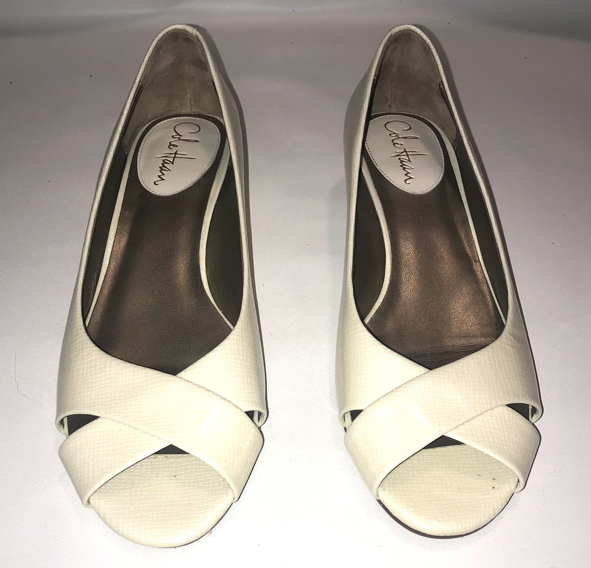 New Women’s Cole Haan Air Elly Pump 7.5  Ivory Patent Criss Cross Peep Toe Wedge