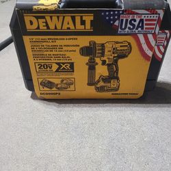 Dewalt 3 Speed Hammer Drill With 2- 5.0ah Batteries And Charger 