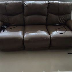 Sofa With 2 Recliners 