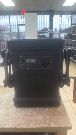 Snap-on charger model EEJP700A