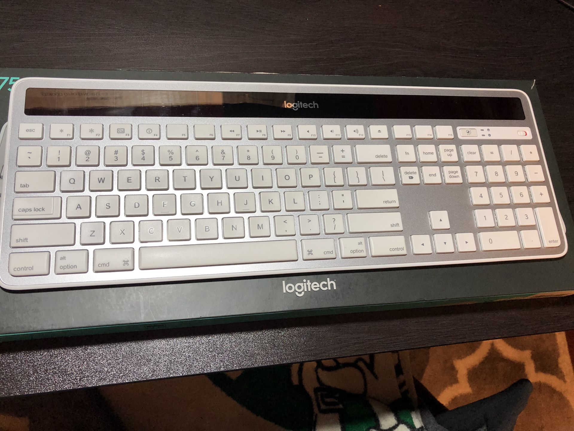 Logitech K750 Wireless Solar Keyboard for Mac w/ Unifying Receiver
