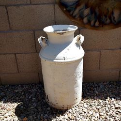 XL Metal Milk Jug 