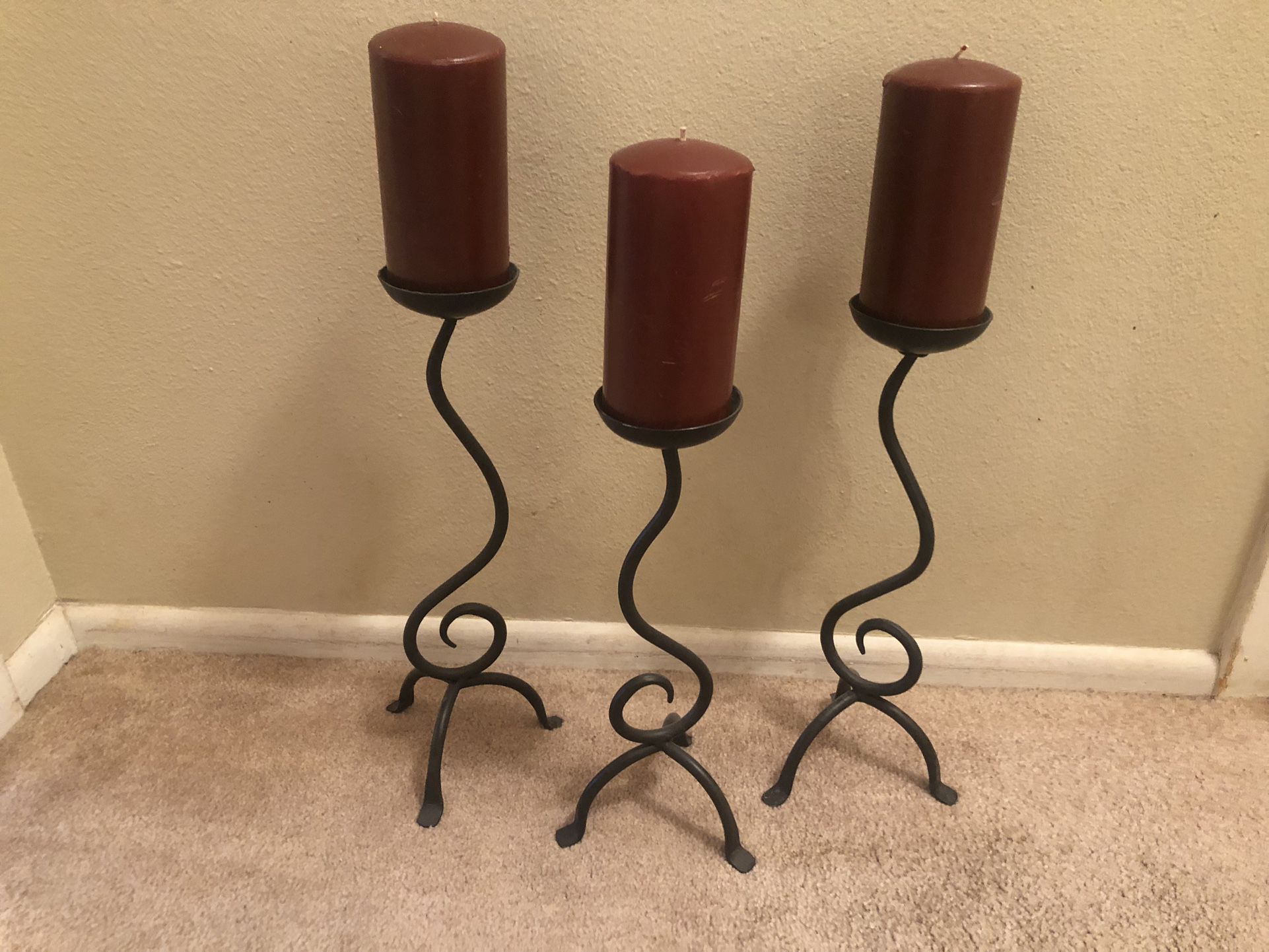 Metal Candle Stick & Rust Candles