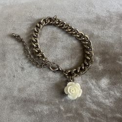 Women’s Vintage Gold Chain Bracelet, Carved Ivory Rose, 6.5” In Length With a 2.5” Extension 