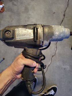 Black And Decker 1/2 inch Impact Wrench