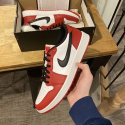 Jordan 1 Low Chicago Golf