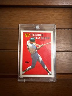 1988 Topps Mark McGwire “87 Record Breakers” Card – Possible Print Error / White Triangle Variation