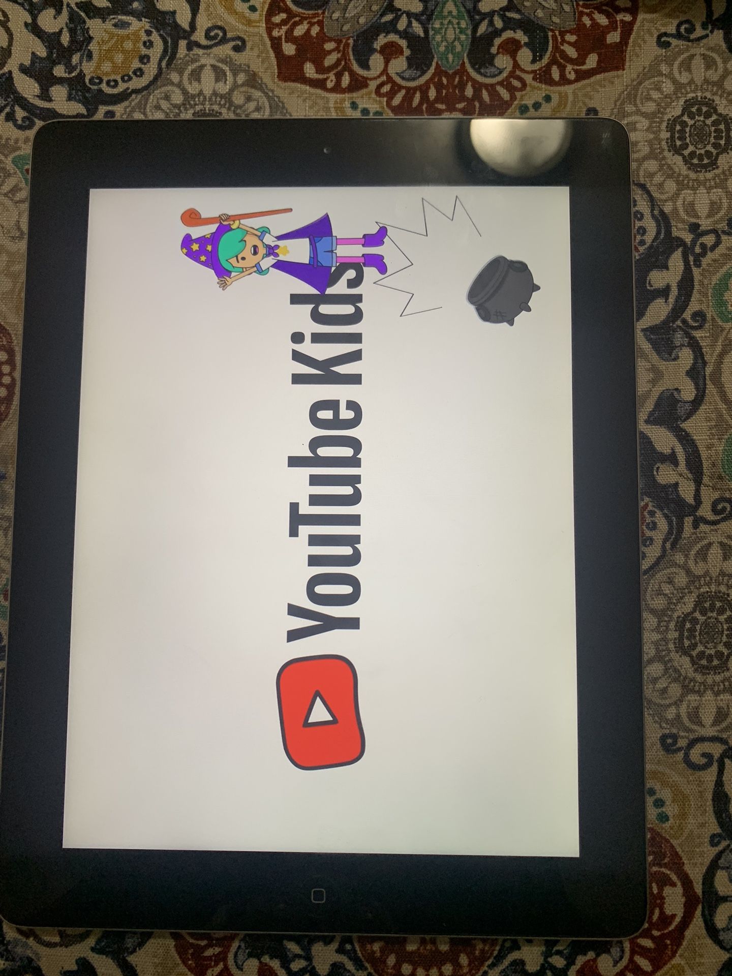 Apple iPad 4th Generation 16GB Unlocked Like New!