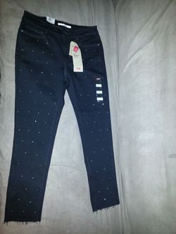 ***Levi's Woman's Jeans Size 8 W 29***