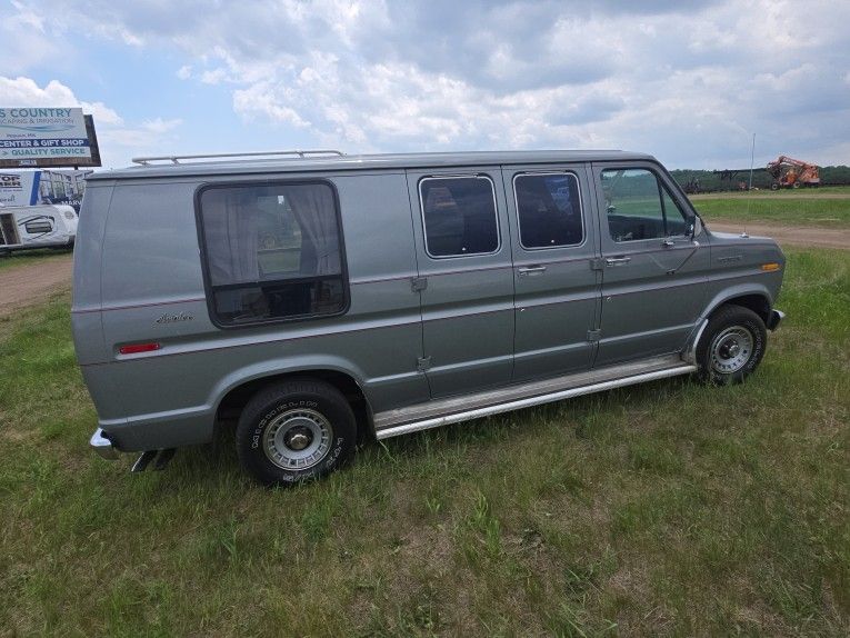 1983 Ford Econoline