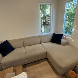 🛋️ 2-Piece Sectional Sofa