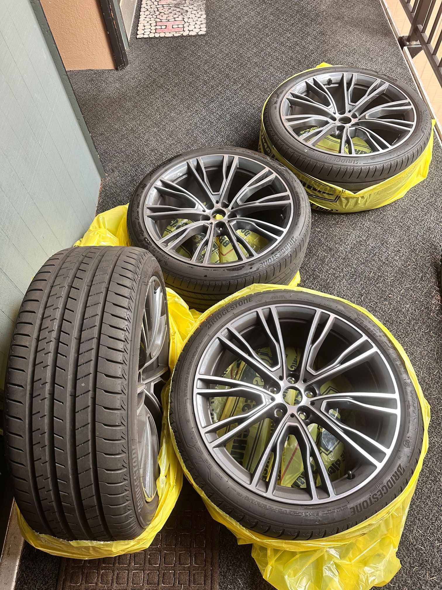 2023a BMW X3 21” OEM Wheels & Bridgestone Alenza 001 Run-Flat Tyres (Set of 4) 