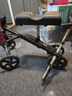 Knee Roller
