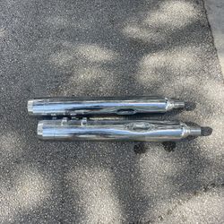 Harley Pipes 