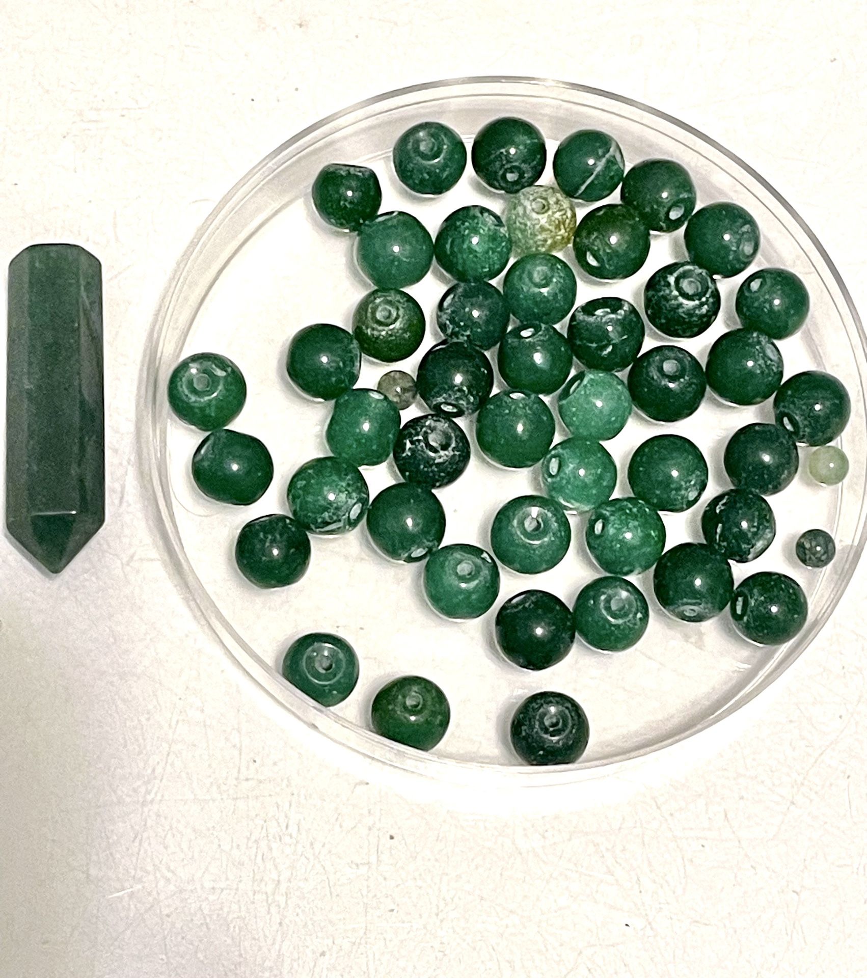 Lot Of Moss Agate Beads And Pendant 285