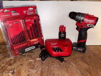 Milwaukee M12 FUEL Drill with Batteries, Charger & Drill Bit Set