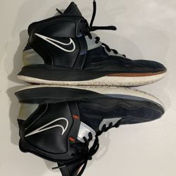Nike Kyrie Black Orange Blue 6.5 Kids