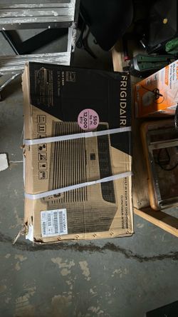 AIR CONDITIONER BRAND NEW