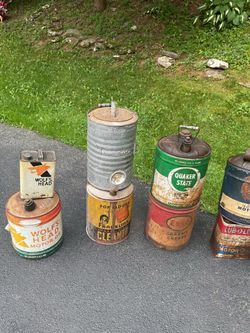 Collectible can lot