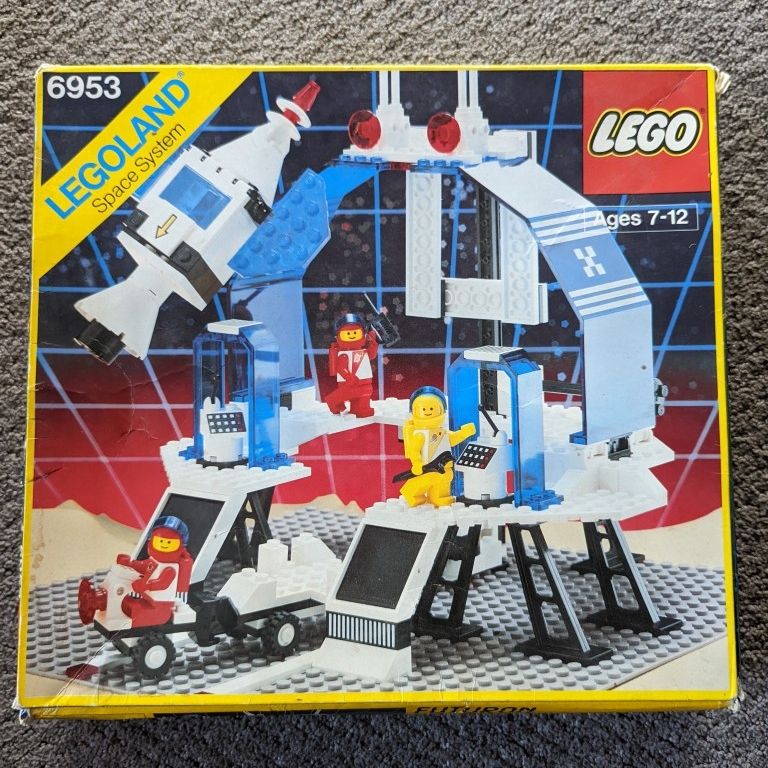 Futron Cosmic Laser Launcher Lego Space System 80s Lego Set 6953