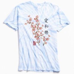 ARTIST UNION Blue White Tie Dye Japanese Cherry Blossom Unisex Graphic Tee for Sale in Minot ND OfferUp