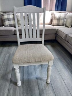 Ashley Upholstered Side Chair D814-01 Dining Room