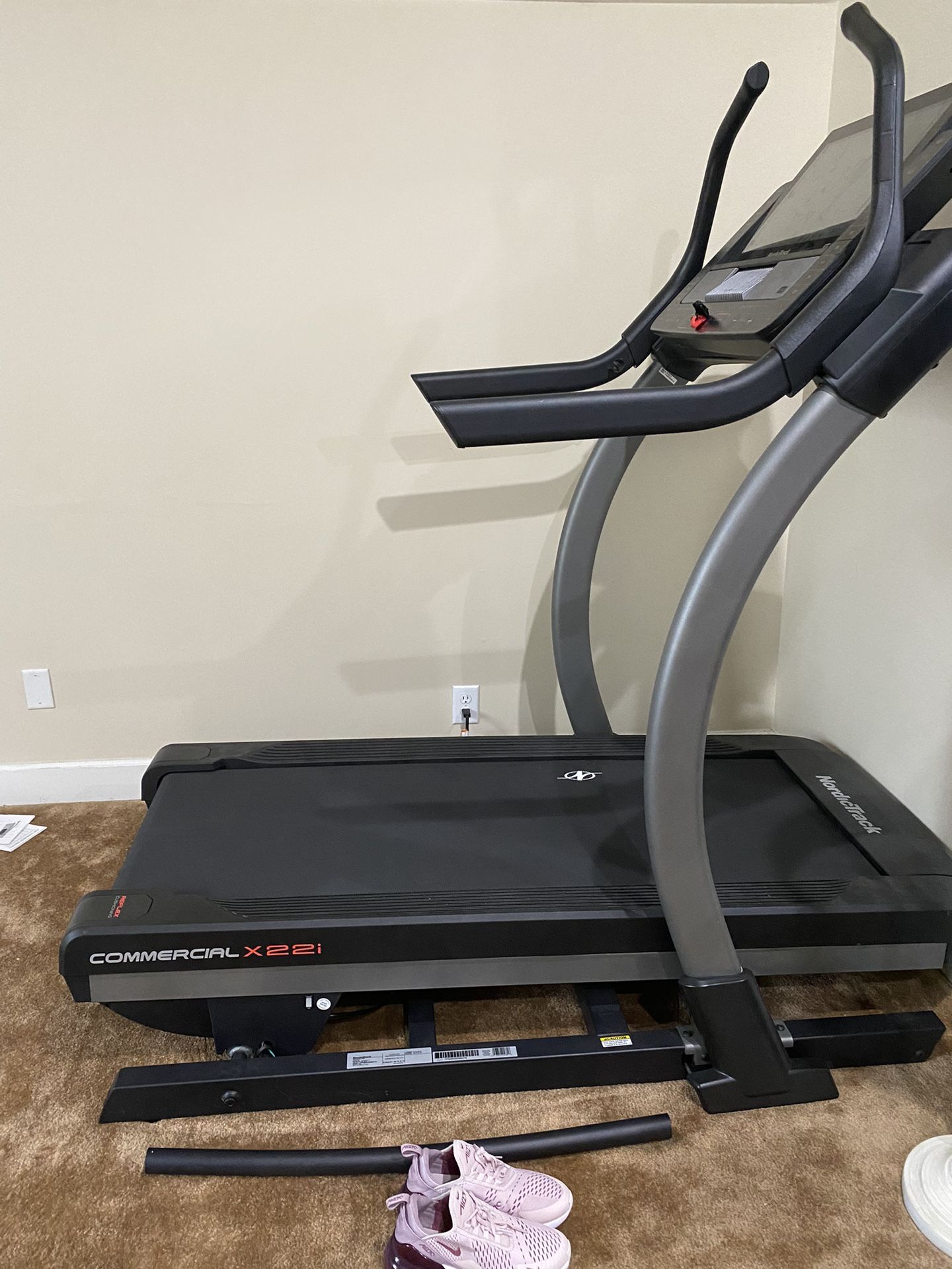 NordicTrack Incline Treadmill Commercial X22i