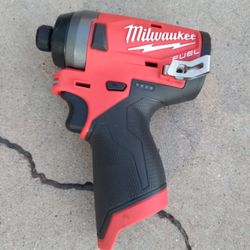 IMPACT DRILL MILWAUKEE TOOL ONLY 
