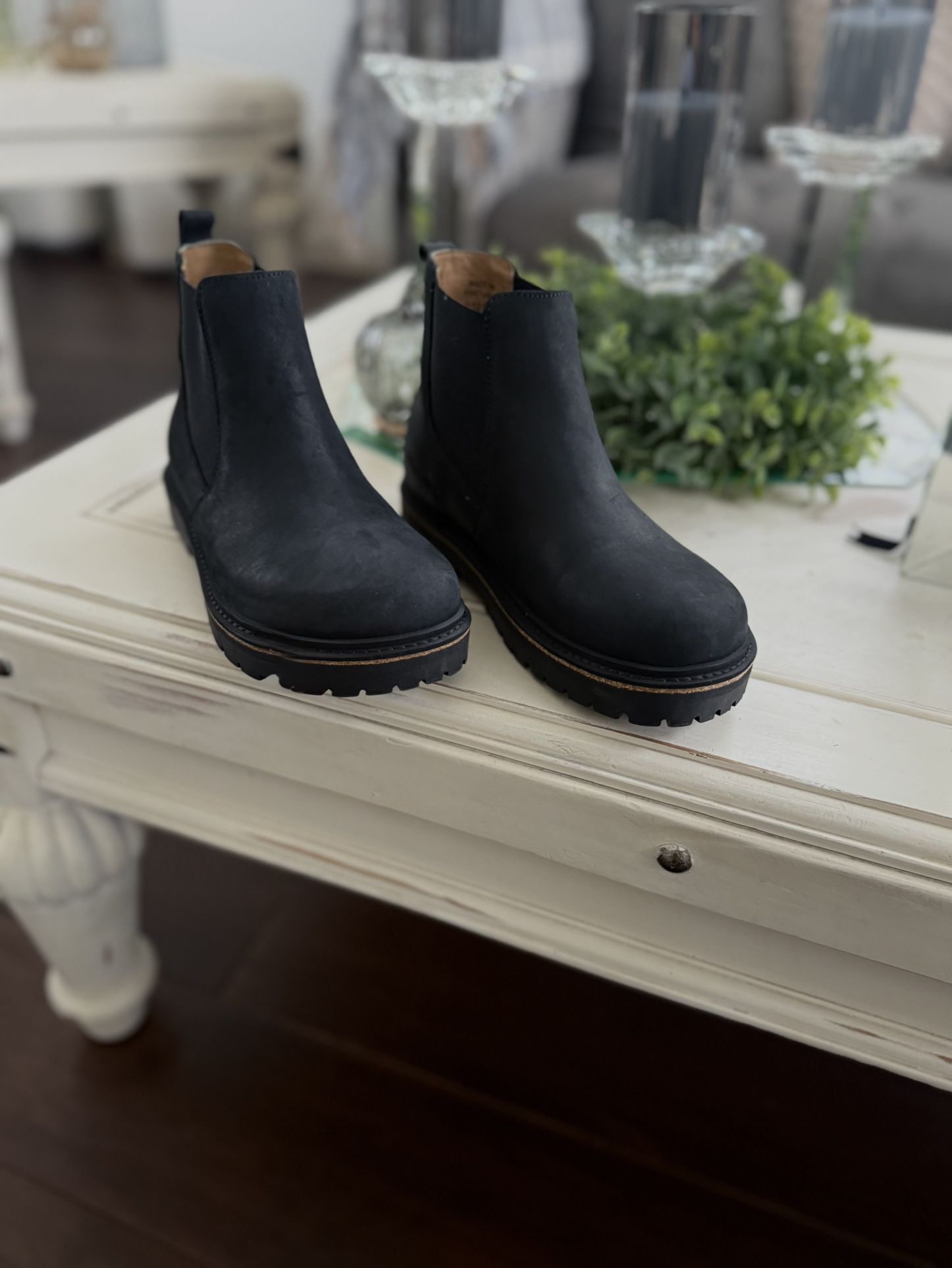 Birkenstock Suede Highwood Women’s 7