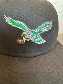 Philadelphia Eagles Fan Bundle 2 hats and a T-Shirt PICK UP NOW