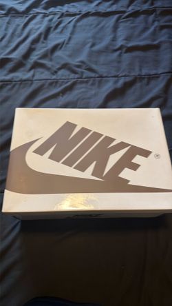 Travis Scott Canary DS Sz 8.0 Men 9.5 Women