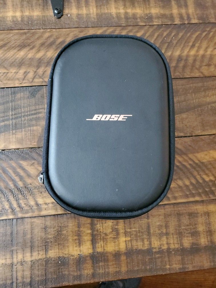 Bose QuietComfort 35 II Wireless Headphones
