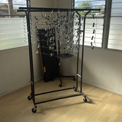 CLOTHES RACK
